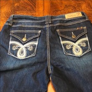 NWOT SEVEN7 Jeans